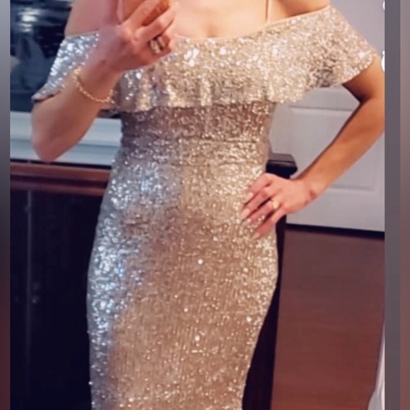 Brand new Marciano Cordelia dress - Picture 3 of 3